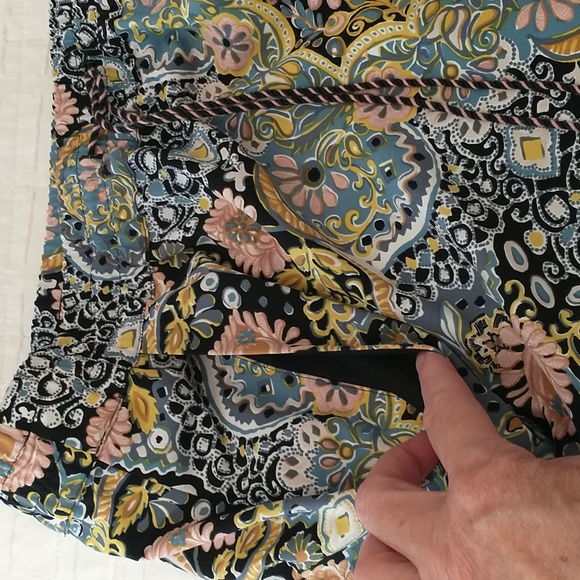 Loft Floral Tapestry Drawstring With Elastic‎ Band Skirt, Women's Size Medium - Picture 6 of 7